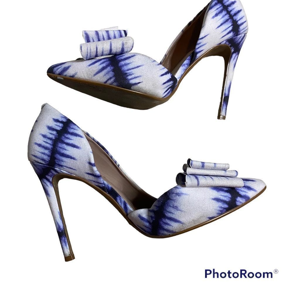 Betsey Johnson Prince D'Orsay Pumps